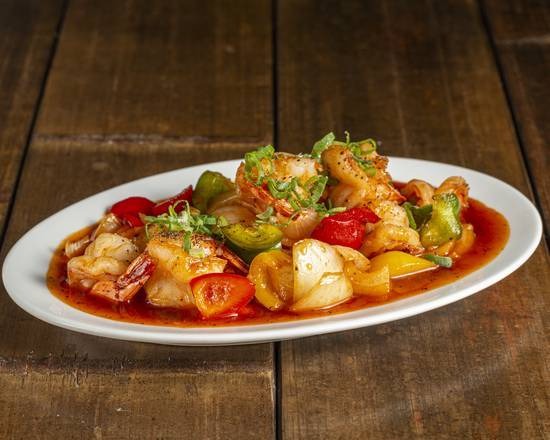 Stir-fried shrimp with fresh vegetables